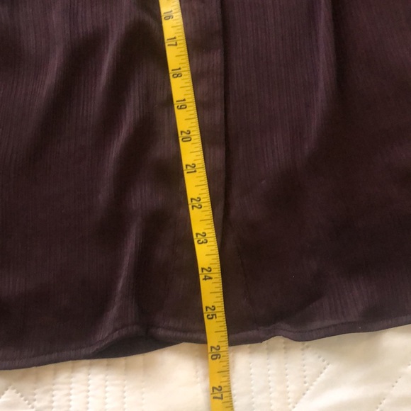 Banana Republic Women’s Long sleeve Button down Blouse. Burgundy size XL Career - Picture 6 of 13